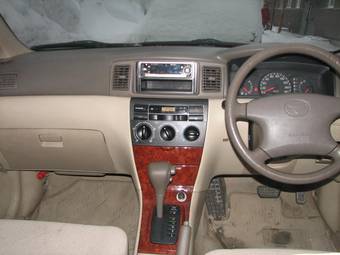 2003 Toyota Corolla Pictures