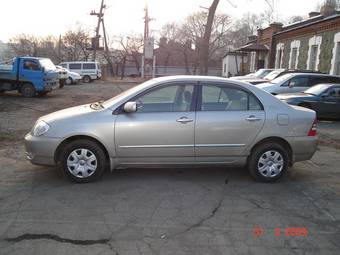 2003 Toyota Corolla Pictures