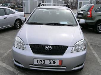 2003 Toyota Corolla Pictures