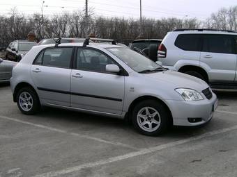 2003 Toyota Corolla Photos