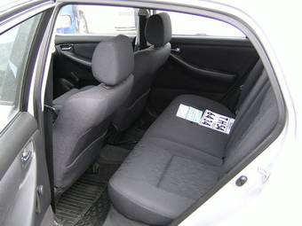 2003 Toyota Corolla Pictures