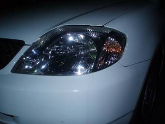 2003 Toyota Corolla Pictures