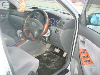 2003 Toyota Corolla Pictures