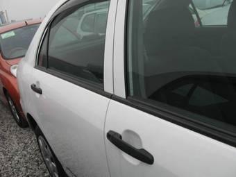 2003 Toyota Corolla Pictures