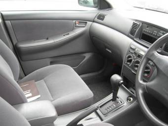 2003 Toyota Corolla Photos