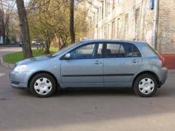 2003 Toyota Corolla Pictures