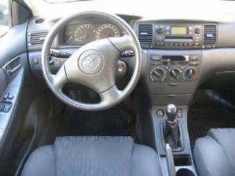 2003 Toyota Corolla Photos