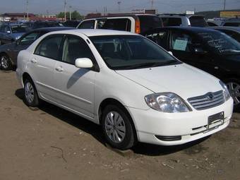 2003 Toyota Corolla Images