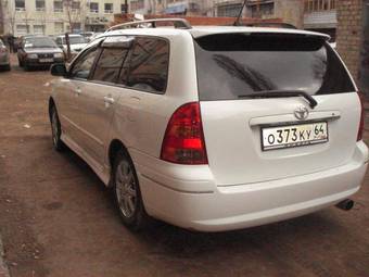 2003 Toyota Corolla Photos