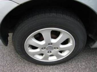 2003 Toyota Corolla Pictures