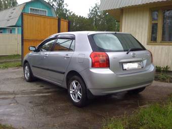 2003 Toyota Corolla Pictures