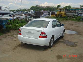 2003 Toyota Corolla Photos