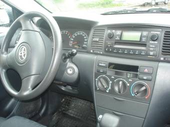 2003 Toyota Corolla Photos