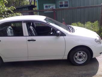 2003 Toyota Corolla Pictures
