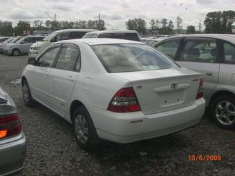 2003 Toyota Corolla Photos