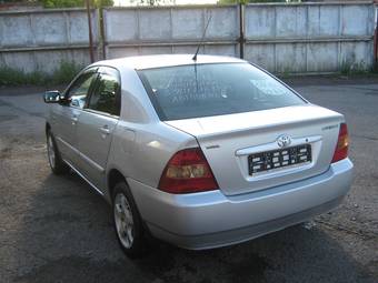 2003 Toyota Corolla Photos