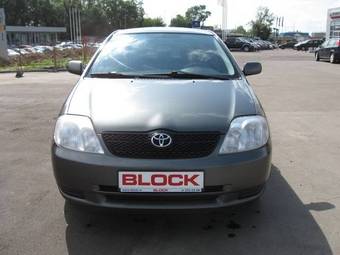 2003 Toyota Corolla Pictures