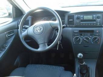 2003 Toyota Corolla Photos