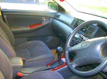 2003 Toyota Corolla Photos