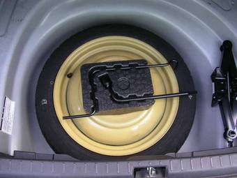 2003 Toyota Corolla Photos