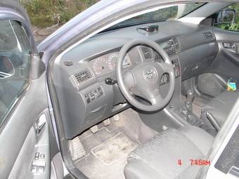 2003 Toyota Corolla Pictures