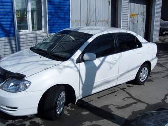 2003 Toyota Corolla Photos
