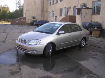 2003 Toyota Corolla Photos