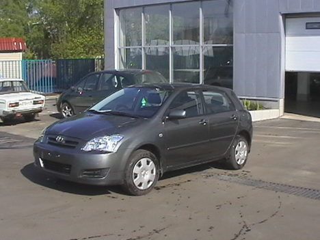 2004 Toyota Corolla