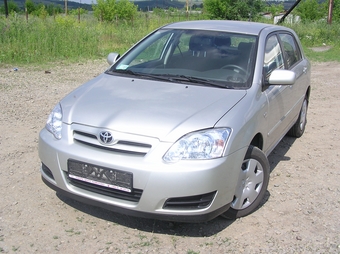 2004 Toyota Corolla