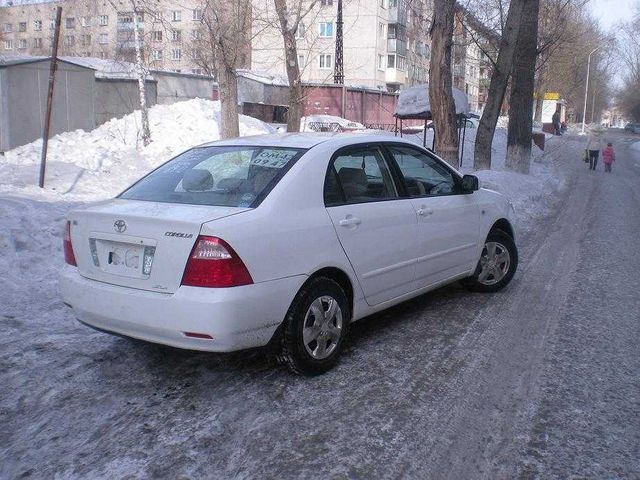 2004 Toyota Corolla