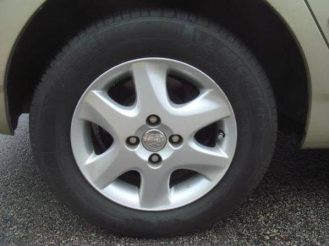 2004 Toyota Corolla