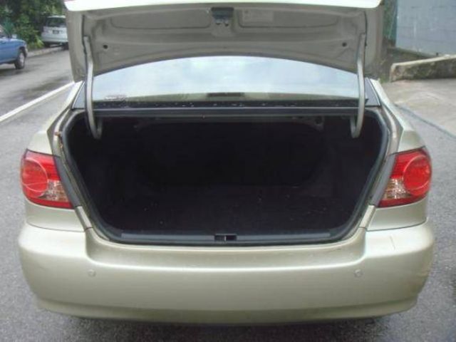 2004 Toyota Corolla