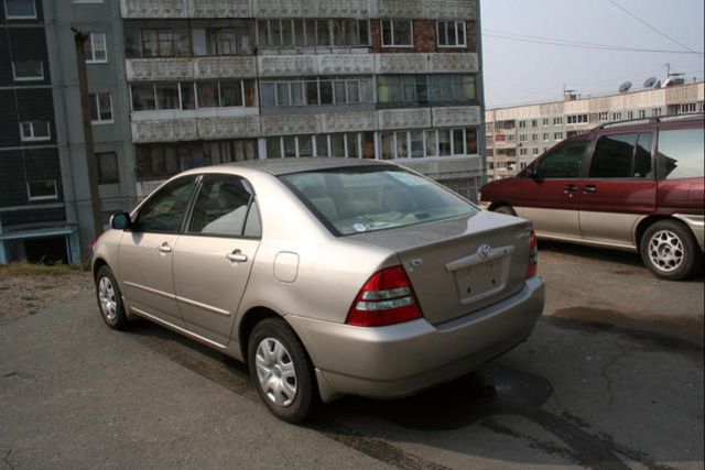 2004 Toyota Corolla