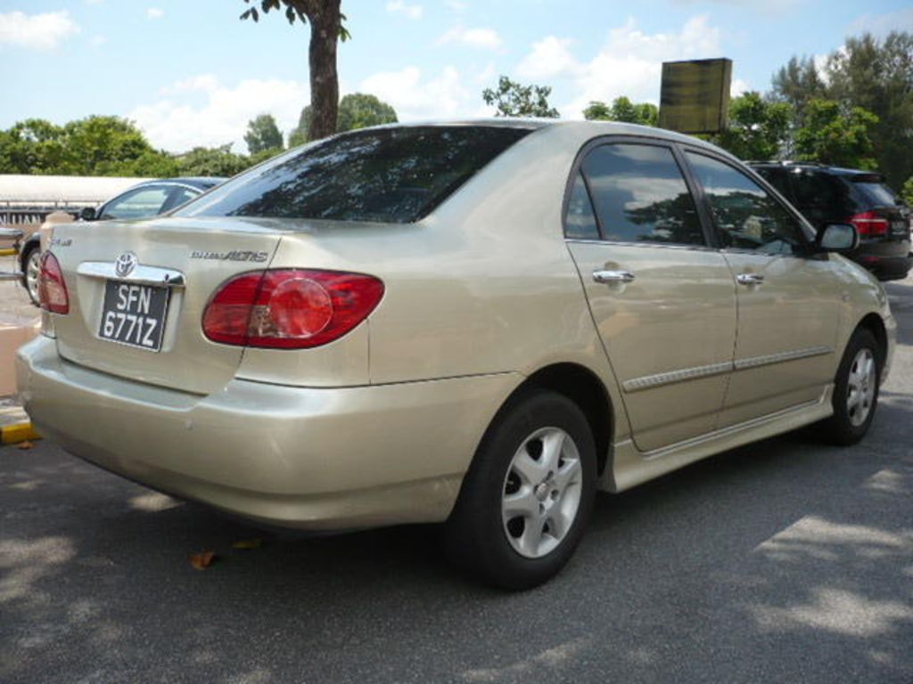 2004 Toyota Corolla