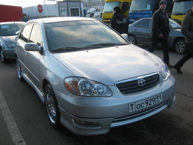2004 Toyota Corolla