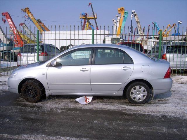 2004 Toyota Corolla