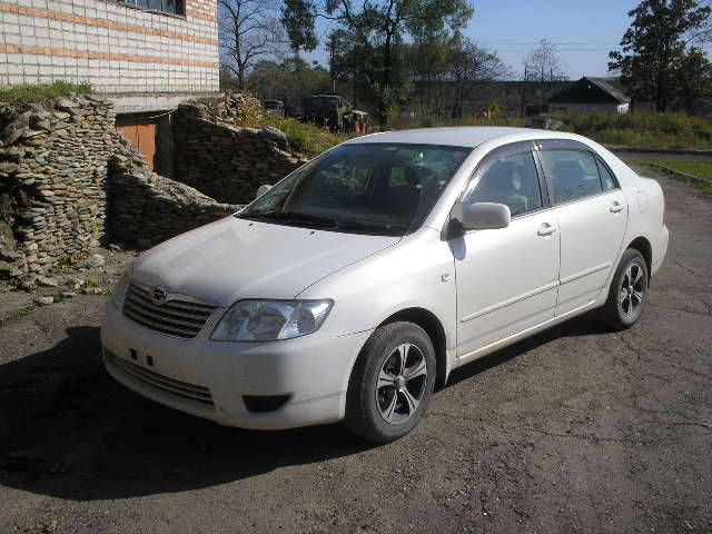 2004 Toyota Corolla