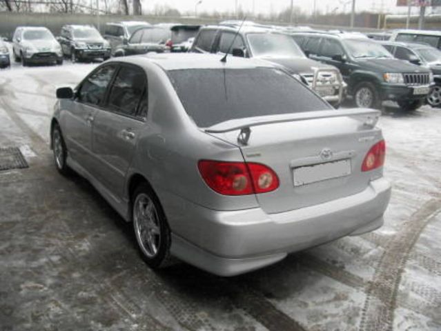 2004 Toyota Corolla