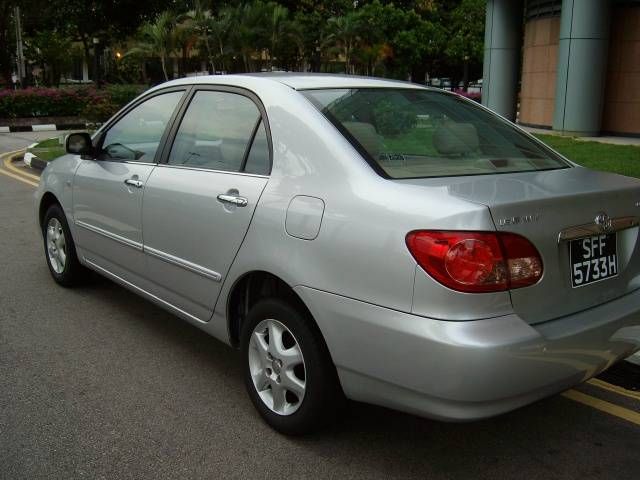 2004 Toyota Corolla