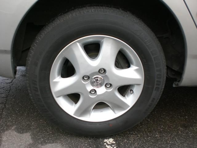2004 Toyota Corolla