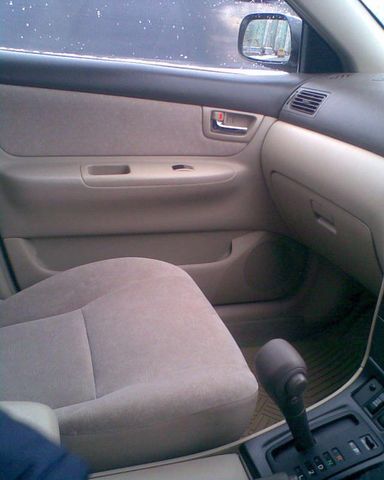 2004 Toyota Corolla