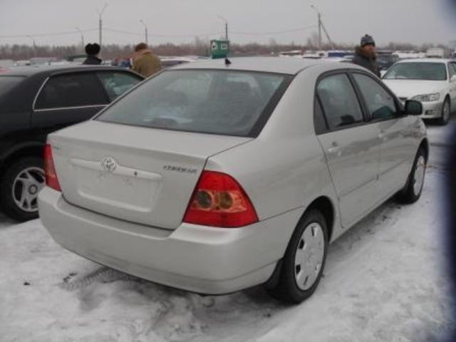 2004 Toyota Corolla