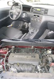 2004 Toyota Corolla Images
