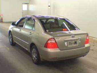 2004 Toyota Corolla Pictures