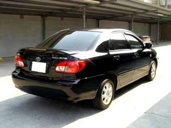 2004 Toyota Corolla Photos