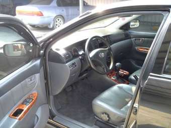 2004 Toyota Corolla Photos