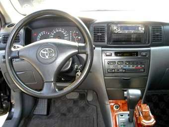 2004 Toyota Corolla Photos