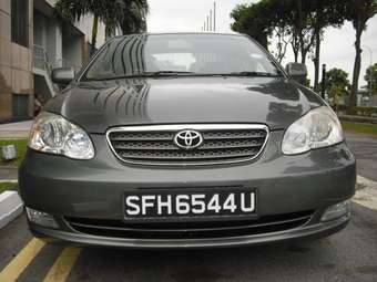 2004 Toyota Corolla Pictures