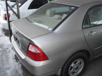 2004 Toyota Corolla Pictures