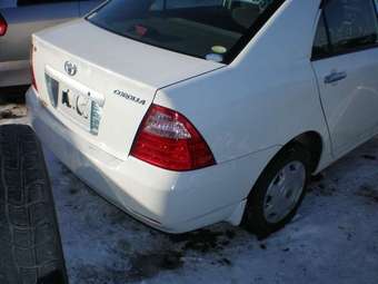 2004 Toyota Corolla Pictures